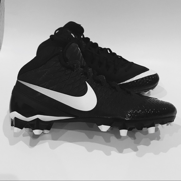 calvin johnson cleats
